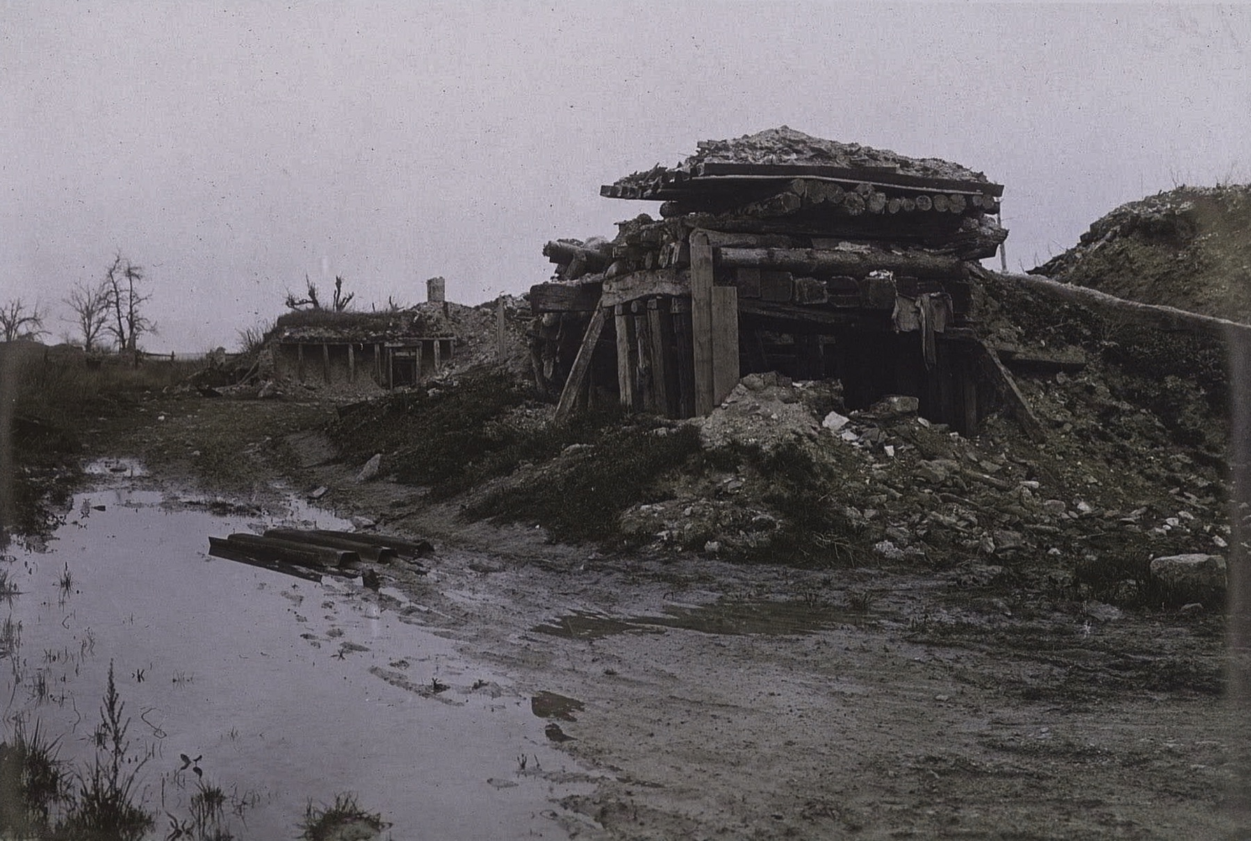La Neuville — une maison transformée en abri — 1915